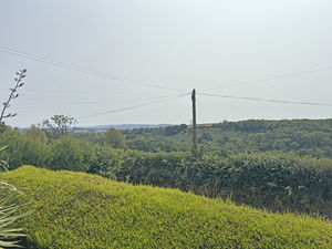 Photo 7- click for photo gallery